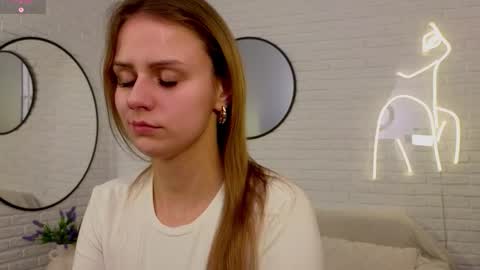 Im Wendy online show from February 25, 9:57 pm