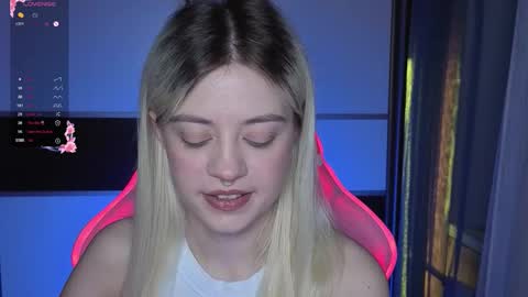 Wendy online show from March 8, 6:45 pm