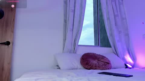 wendymoah online show from February 10, 10:40 pm