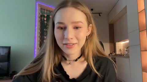 Alisa online show from February 5, 7:07 am