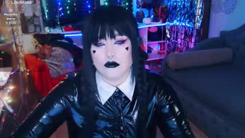 Laura  online show from January 16, 4:07 am