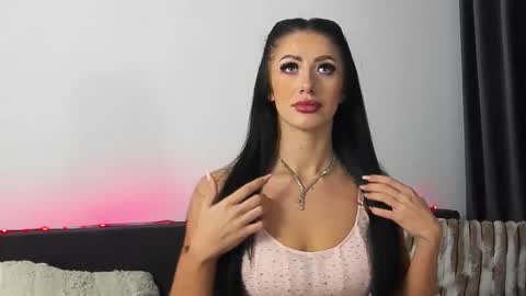 WildWhispers online show from November 23, 6:27 am