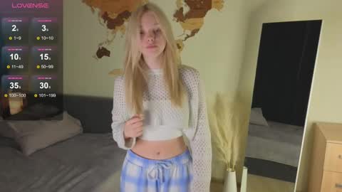 Ava online show from February 27, 11:10 am