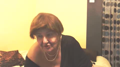 WildRedCat online show from February 21, 9:15 pm