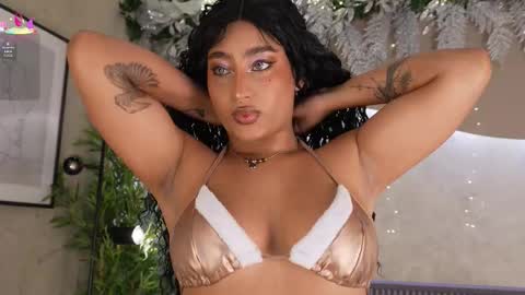 Ms Willow online show from December 18, 11:48 am