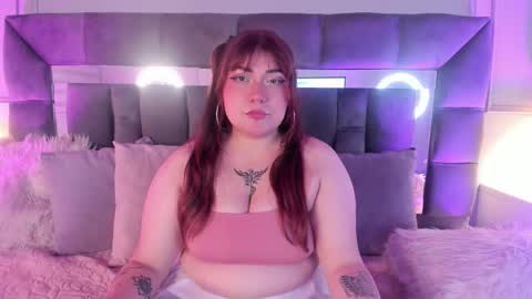 Winnie online show from February 25, 3:38 am