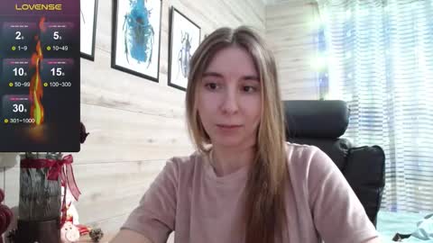 Anna  online show from December 18, 11:59 am