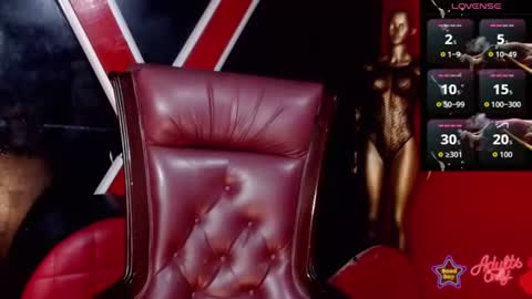 xander_taylor_ online show from July 11, 11:54 am