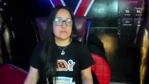 xander_taylor_ online show from July 8, 11:23 am