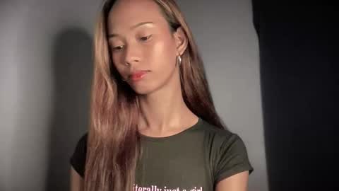 Cassandra online show from December 18, 10:58 pm