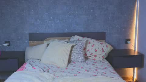 Alice online show from March 31, 4:45 am