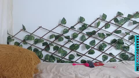       S A R A      100K followers online show from March 7, 11:16 pm