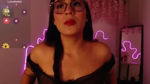    online show from June 22, 6:16 pm