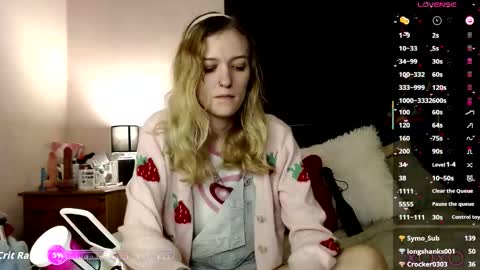 EllieeRose online show from September 20, 8:40 pm