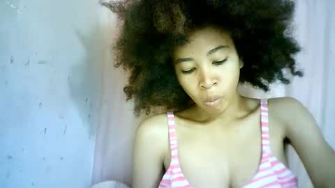 xenna610827 online show from February 9, 5:29 am