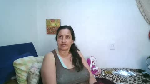 Ximena online show from May 2, 11:52 pm