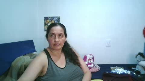 Ximena online show from June 6, 11:00 pm