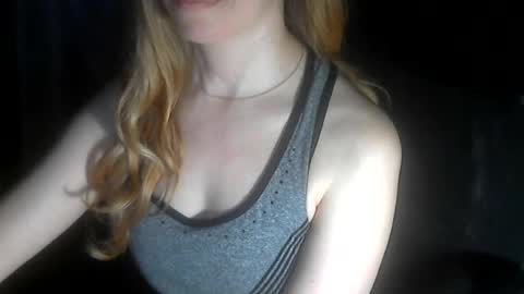 xlorax77703 online show from July 9, 2:36 am