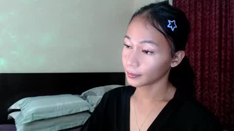 Alice online show from December 3, 5:04 pm