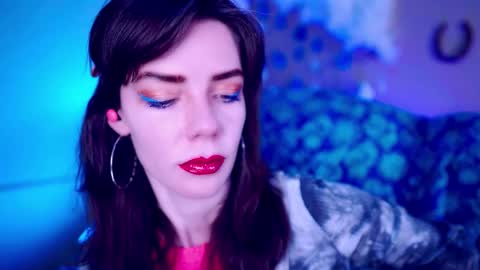 Bella Bondai online show from November 14, 2:55 am