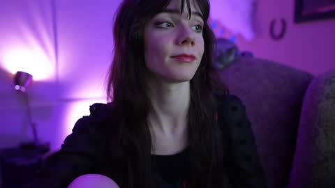 Bella Bondai online show from February 2, 1:08 pm