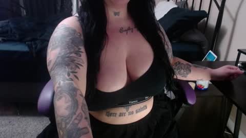 xorileyschembri online show from March 3, 3:05 am