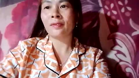 xuxulove00 online show from September 26, 12:03 pm