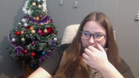 xx daniella xx online show from December 19, 7:44 am