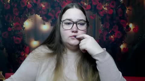 xx daniella xx online show from February 13, 7:35 am