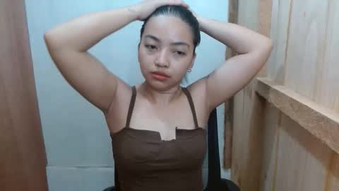 xxasian_sweetheart19xx online show from November 12, 1:14 am