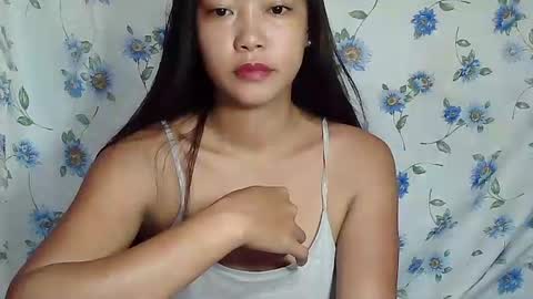 xxkylie18 online show from October 8, 10:14 pm