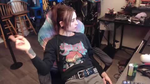 Lilith online show from October 22, 3:00 am