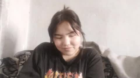 xxxcutekittyx online show from April 11, 7:45 am