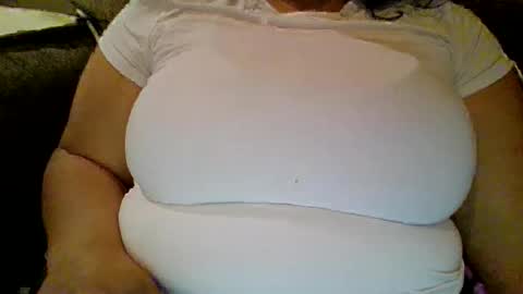 Elle online show from April 16, 1:50 am