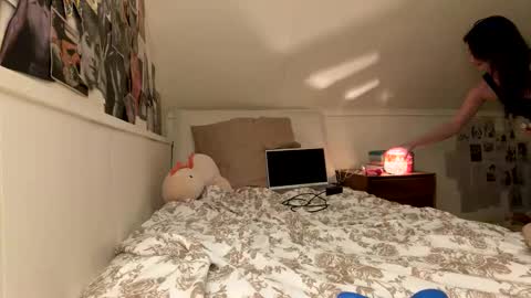 xxxsophiaday online show from March 26, 5:31 am