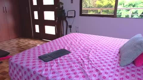 xxxtatianabustyxxx online show from April 4, 9:02 pm