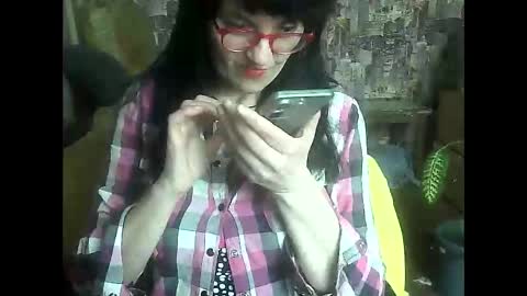 yanafiesta online show from April 14, 2:17 pm