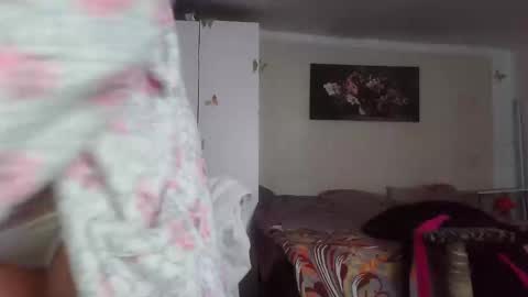 Anika online show from February 16, 8:54 am