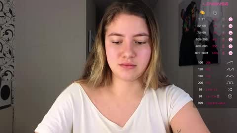 Yasyaa  online show from December 24, 2:10 am