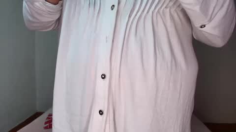 yayita online show from October 9, 10:03 pm