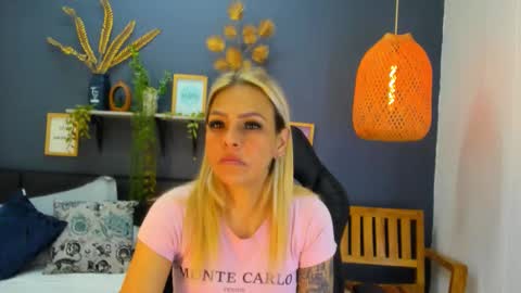 yessika_parker online show from February 9, 10:06 am