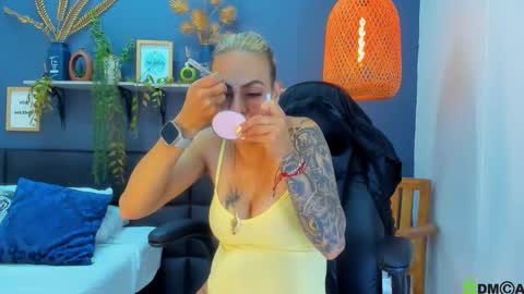 yessika_parker online show from January 17, 11:07 am
