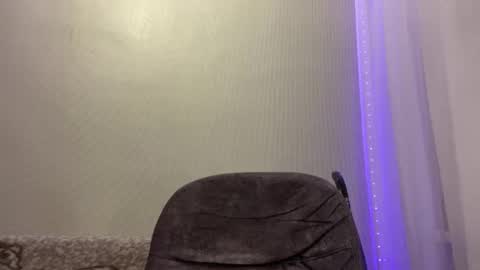 Kristi online show from February 28, 7:35 pm