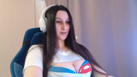 Sophie online show from April 2, 1:52 pm