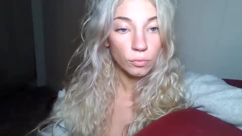 your_fav1 online show from September 30, 1:00 am