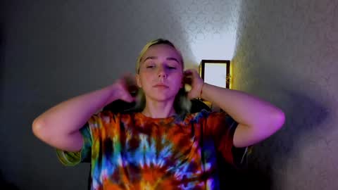 Cora online show from December 13, 6:10 am