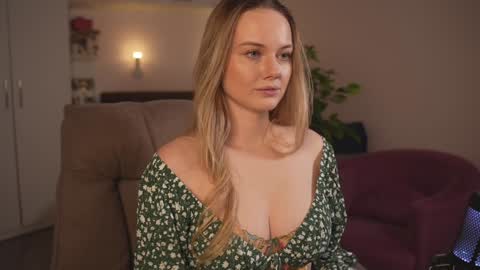 Katherine online show from December 3, 5:12 pm