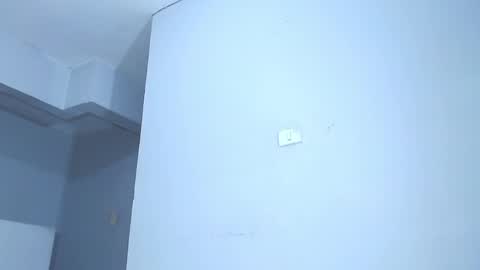 your_latin_girl online show from April 11, 3:56 am