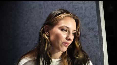 Meri  online show from November 12, 9:35 pm