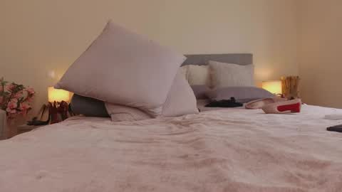 Helena online show from January 12, 3:28 pm